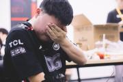 NG娱乐-包含Uzi爆冷击败SKT，战术调整引爆全场！的词条